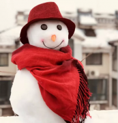一場(chǎng)雪后，醫(yī)院人滿為患! 骨科醫(yī)生提醒：雪天正確打開方式!