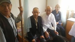 佳節(jié)之際，月圓之時，圓父母心中的期盼